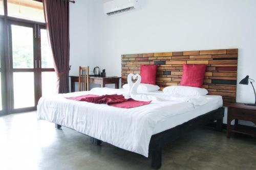 Ceyloni Hotel Sigiriya Bagian luar foto