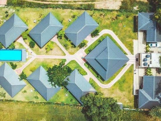 Ceyloni Hotel Sigiriya Bagian luar foto